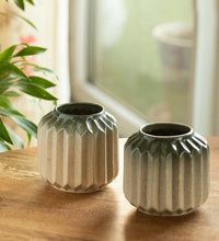Modern Ribbed Pottery Vase